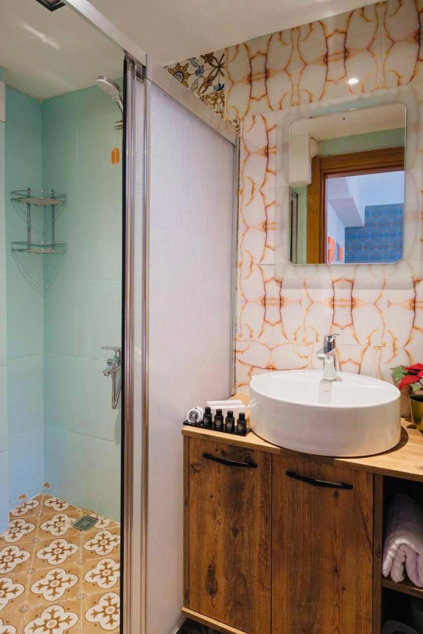 Taksim Rexxee Istanbul Istiklal Hotel Eksteriør bilde